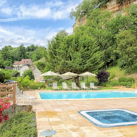 勒彭德路易斯酒店