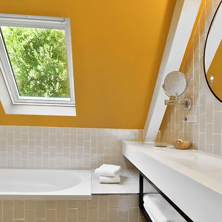 酒店 勒彭德路易斯酒店 4*