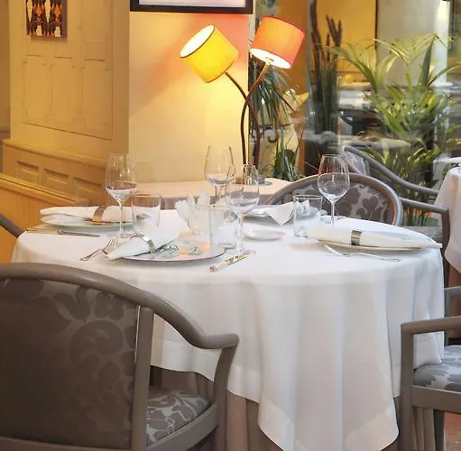 Le Pont De L'ouysse Hotel